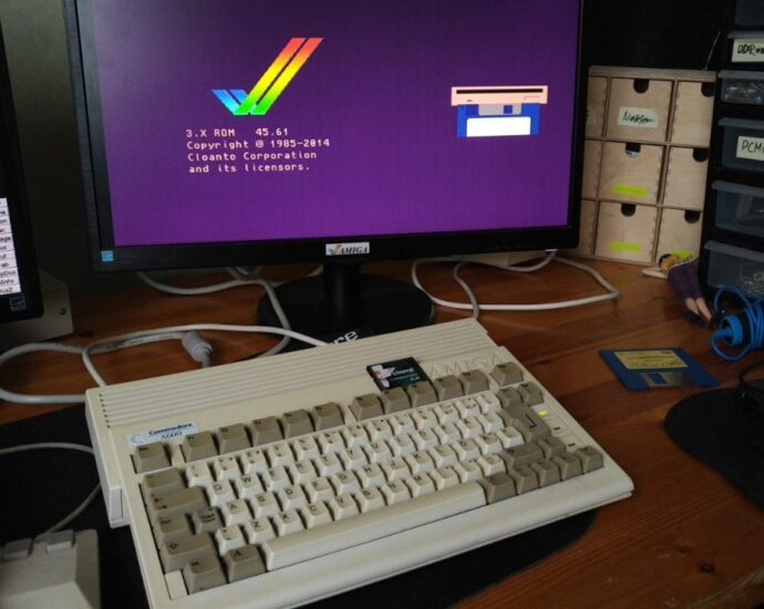 CF2IDE is the Perfect Compact Flash solution for Amiga